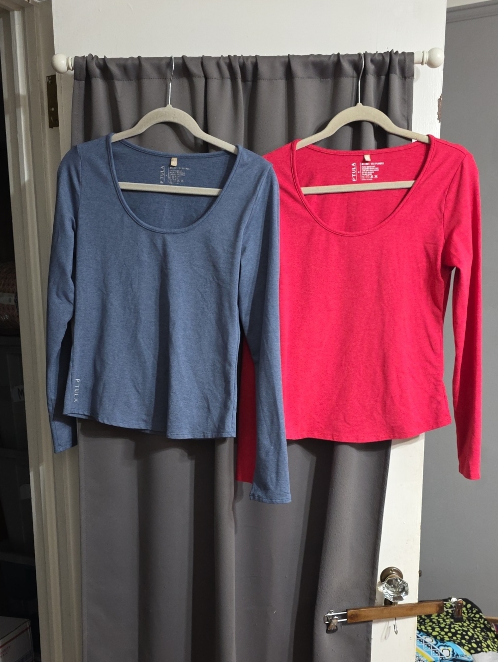 P'Tula Bundle Of 2 Women's Long Sleeve Scoop Neck Top Blue/Red Athleisure Sz M